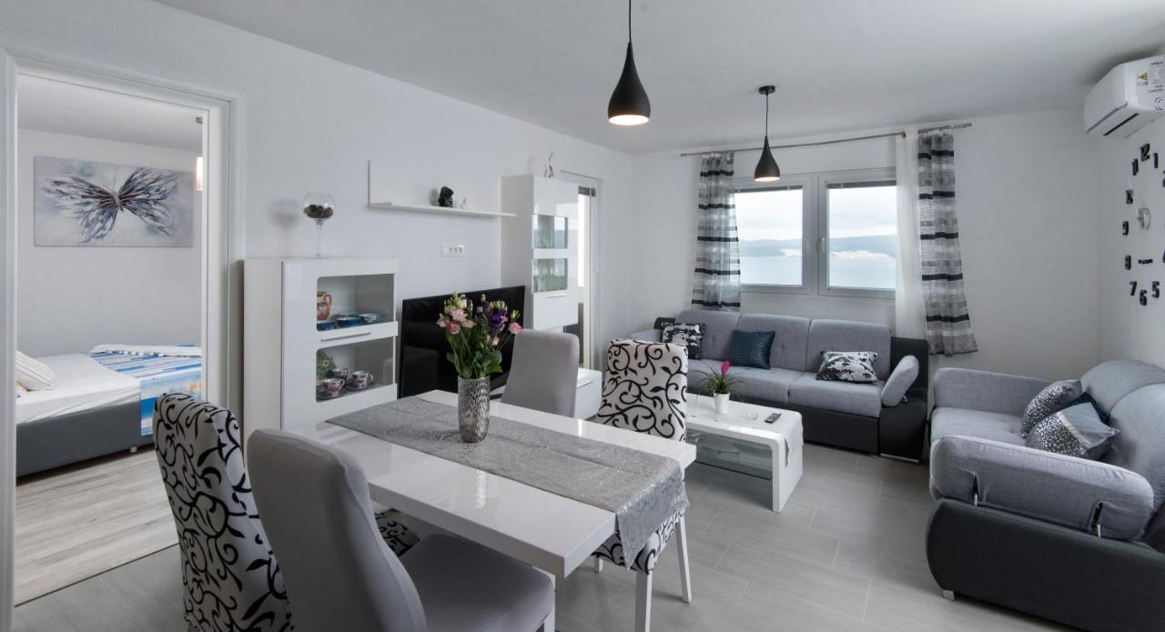 Apartments Mikas Stanici 外观 照片